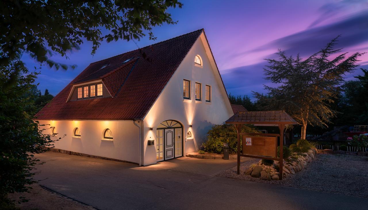 Hotel Faehrhaus Missunde à Brodersby-Goltoft Extérieur photo